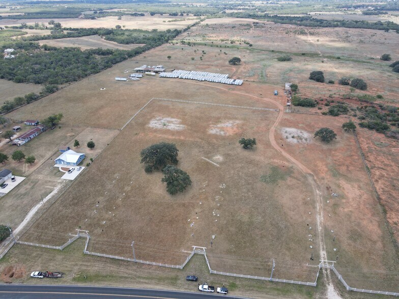 More Photos Of 11420 S State Highway 16, San Antonio Auto Repair For Sale