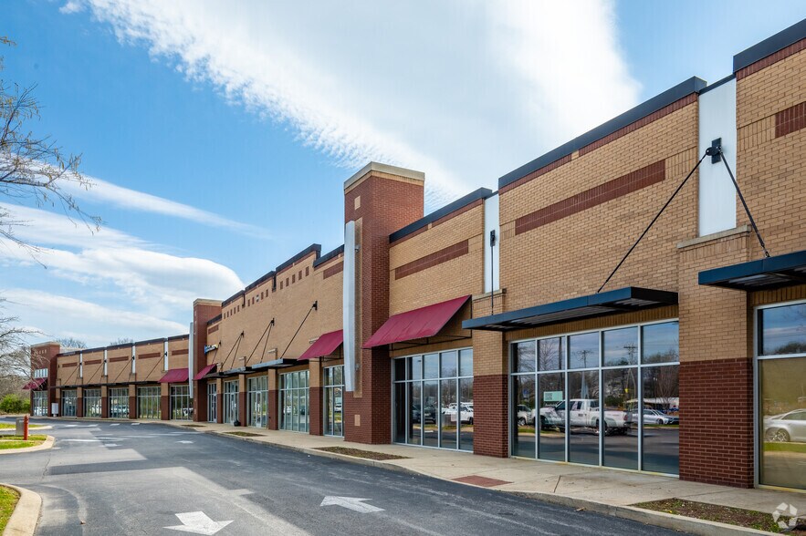 More Photos Of 1040 N James M. Campbell Blvd, Columbia Unknown For Lease