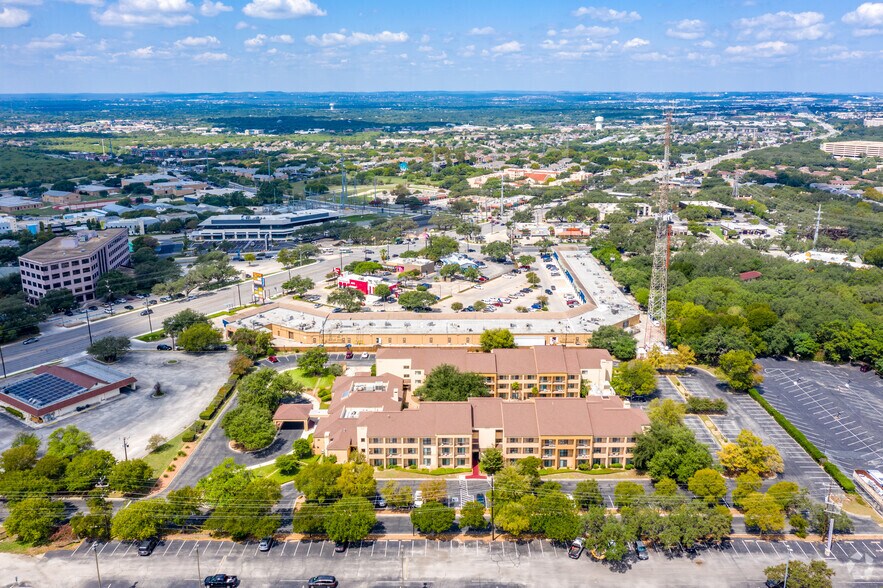 More Photos Of 8434-8498 Fredericksburg Rd, San Antonio Unknown For Lease