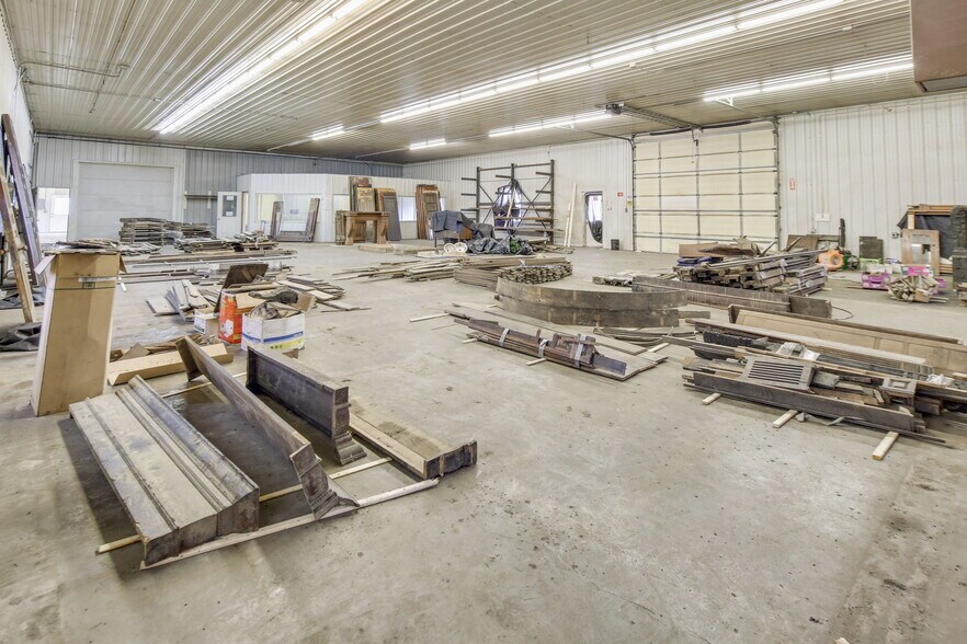 More Photos Of 12384 234th St, Cold Spring Warehouse For Sale