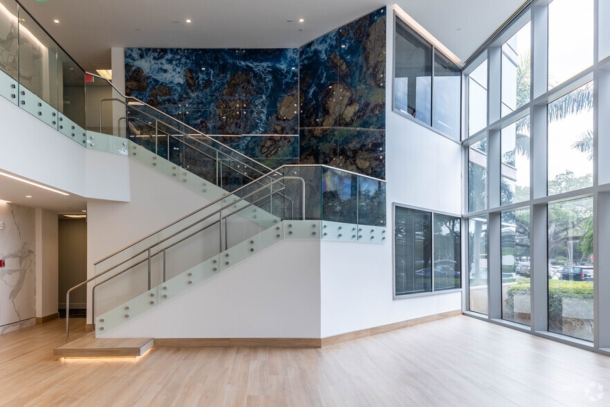 More Photos Of 600 W Hillsboro Blvd, Deerfield Beach Unknown For Lease