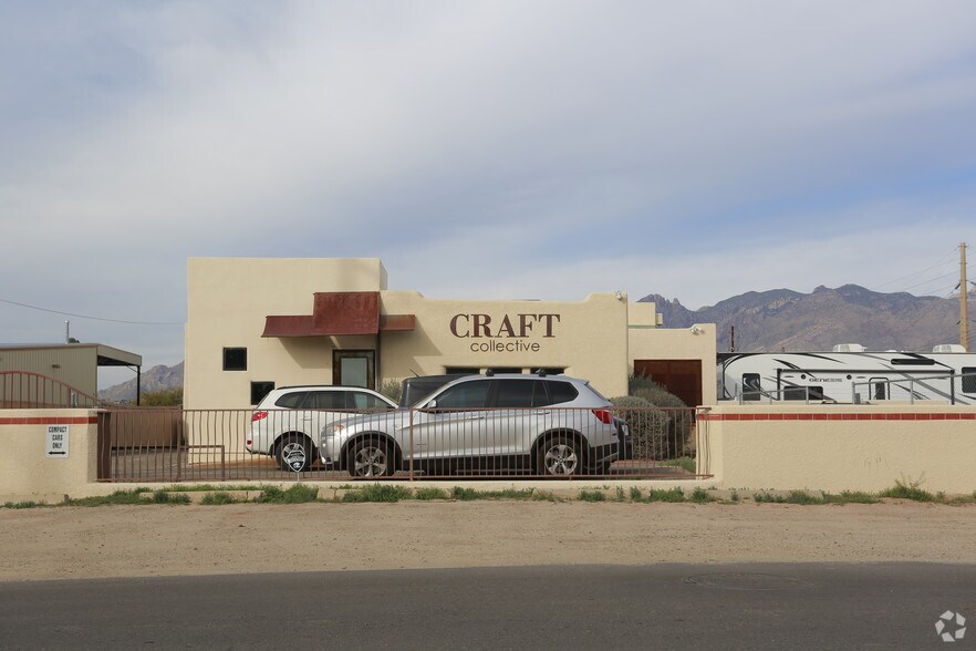 Primary Photo Of 3501 E Kleindale Rd, Tucson Office For Sale
