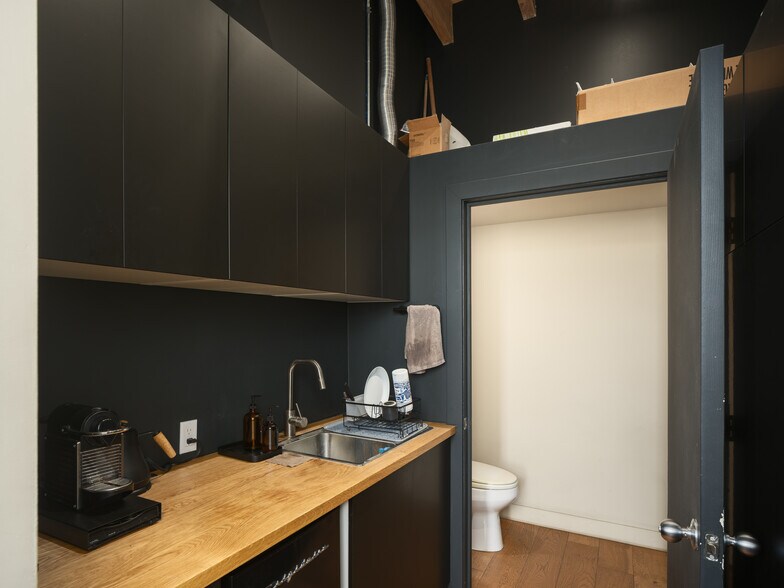 More Photos Of 2202 30th St, San Diego Apartments For Sale