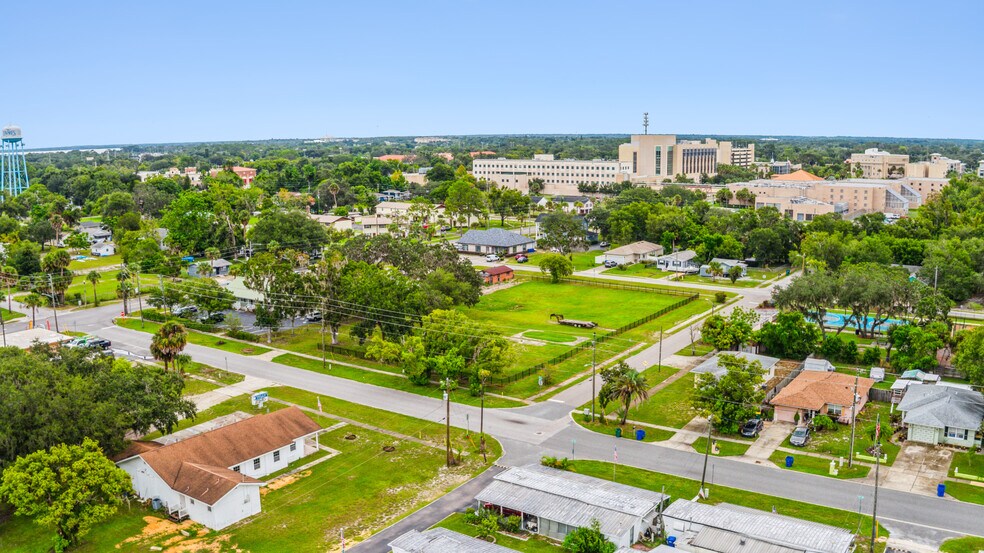 More Photos Of 819 Main St, Tavares Land For Sale