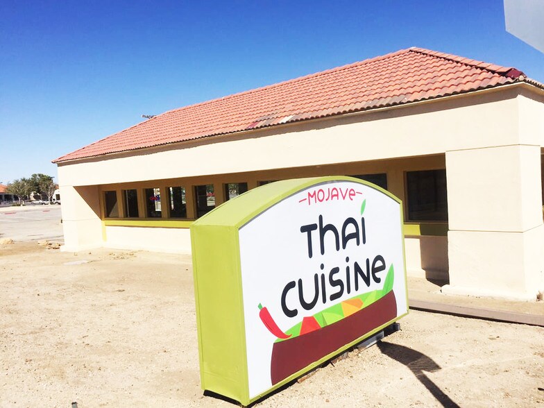 More Photos Of 16870 State Highway 14, Mojave Freestanding For Sale