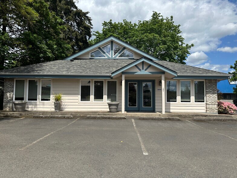 More Photos Of 3265 Liberty Rd S, Salem Office For Sale