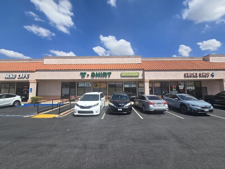 More Photos Of 10051 Magnolia Ave, Riverside Storefront For Lease