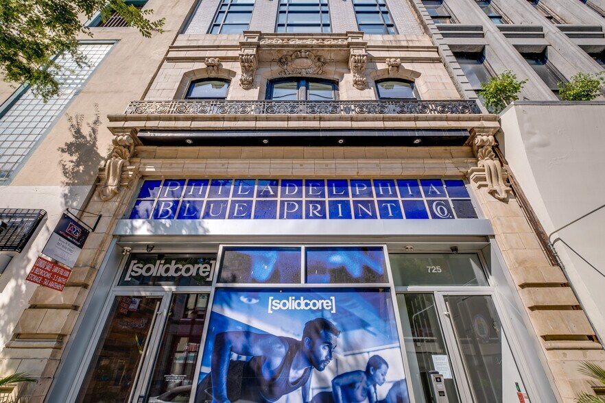 More Photos Of 725 Chestnut St, Philadelphia Storefront Retail Residential For Sale