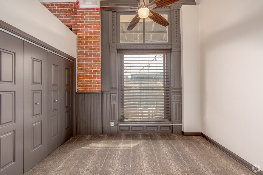 More Photos Of 619 E William St, Wichita Apartments For Sale