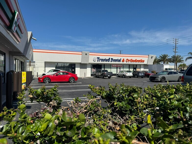 More Photos Of 14240-14248 Hawthorne Blvd, Hawthorne Freestanding For Lease
