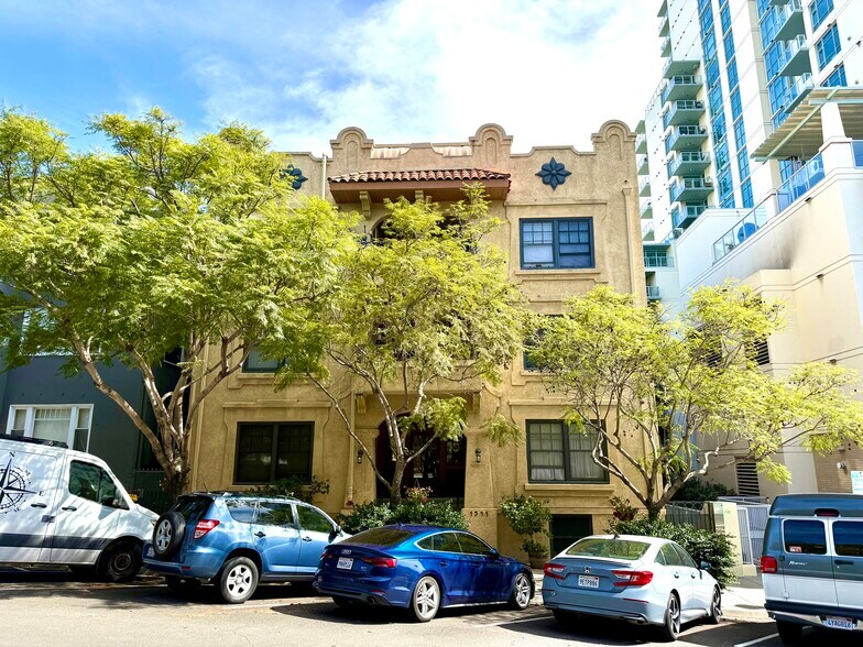 More Photos Of 1541 8th Ave, San Diego Apartments For Sale