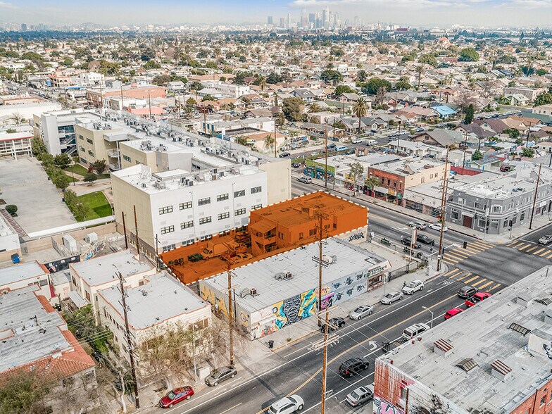 More Photos Of 4719 S Western Ave, Los Angeles Storefront Retail Residential For Sale