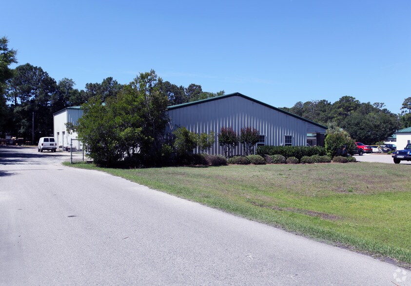 More Photos Of 207 Commerce Dr, Pawleys Island Flex For Lease