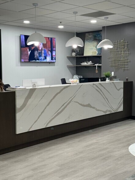 More Photos Of 3675 Crestwood Pkwy NW, Duluth Coworking Space