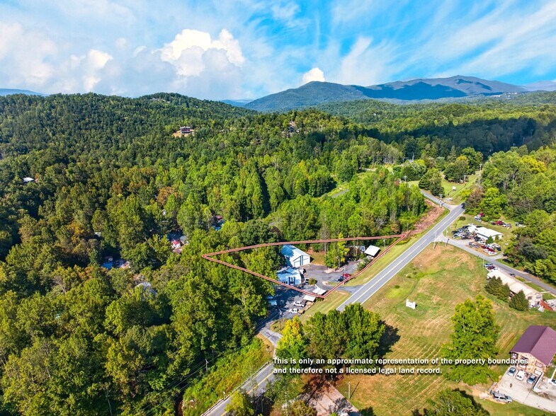 More Photos Of 4925 Hooper Hwy, Cosby Flex For Sale