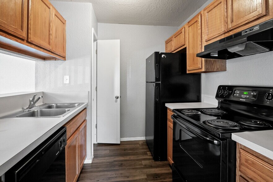 More Photos Of 4243 Family Tree, San Antonio Apartments For Sale