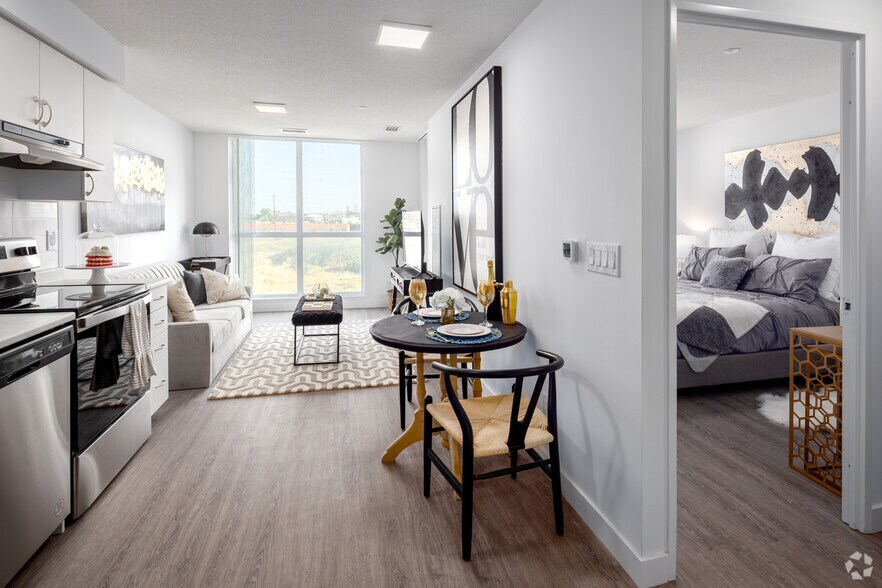 More Photos Of 5 Zappacosta Dr, Toronto Apartments For Lease