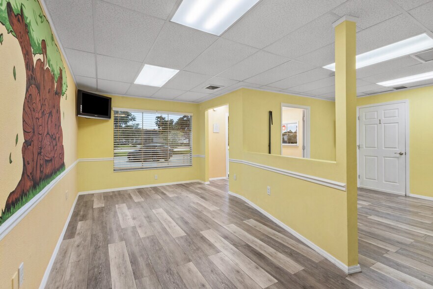 More Photos Of 1907 Tyrone Blvd N, Saint Petersburg Medical For Lease