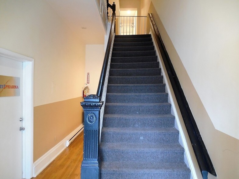 More Photos Of 66 Hudson St, Hoboken Office For Sale