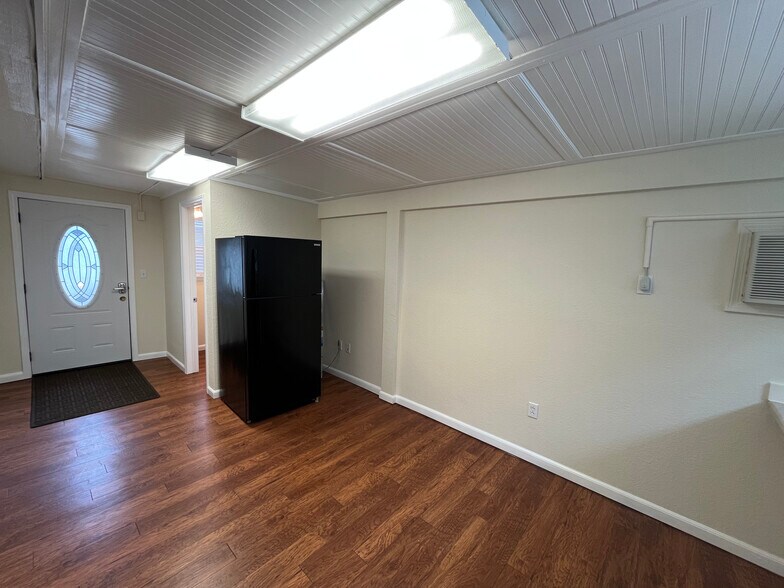 More Photos Of 1260 River Acres Dr, New Braunfels Medical For Lease