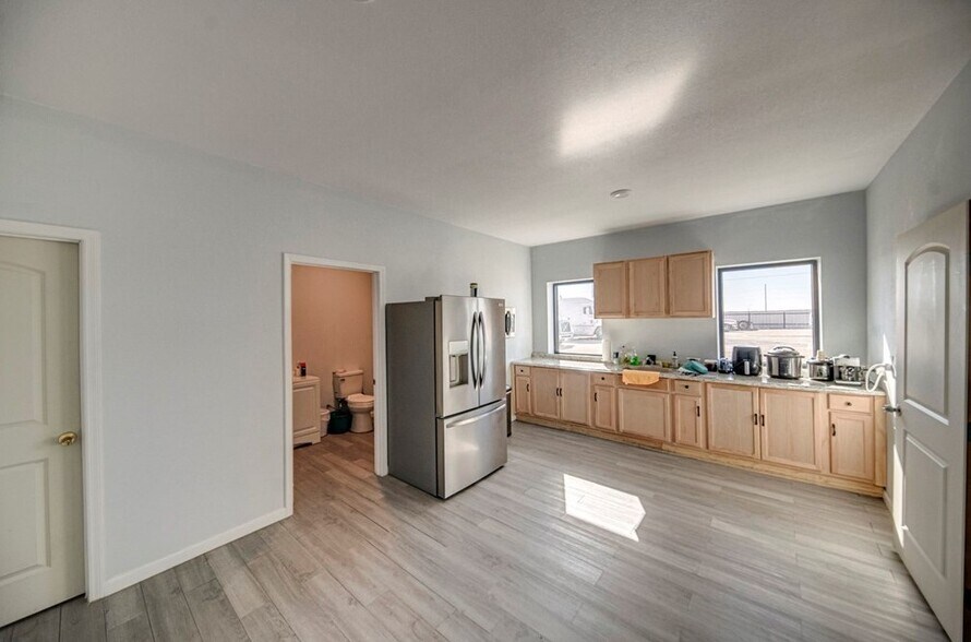 More Photos Of 1850 N FM 866, Odessa Warehouse For Sale