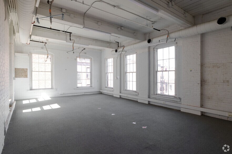 More Photos Of 514 Fulton St, Troy Loft Creative Space For Lease