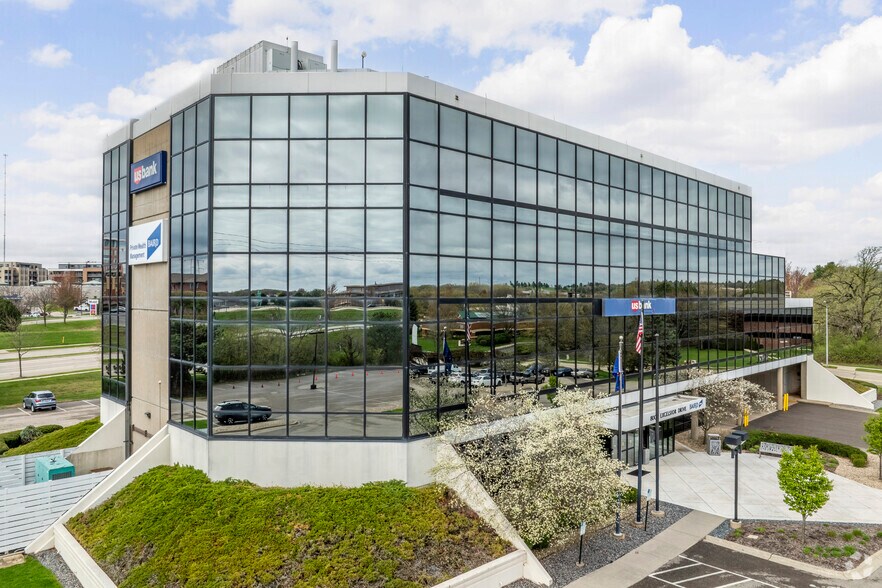 Primary Photo Of 8000 Excelsior Dr, Madison Office For Lease