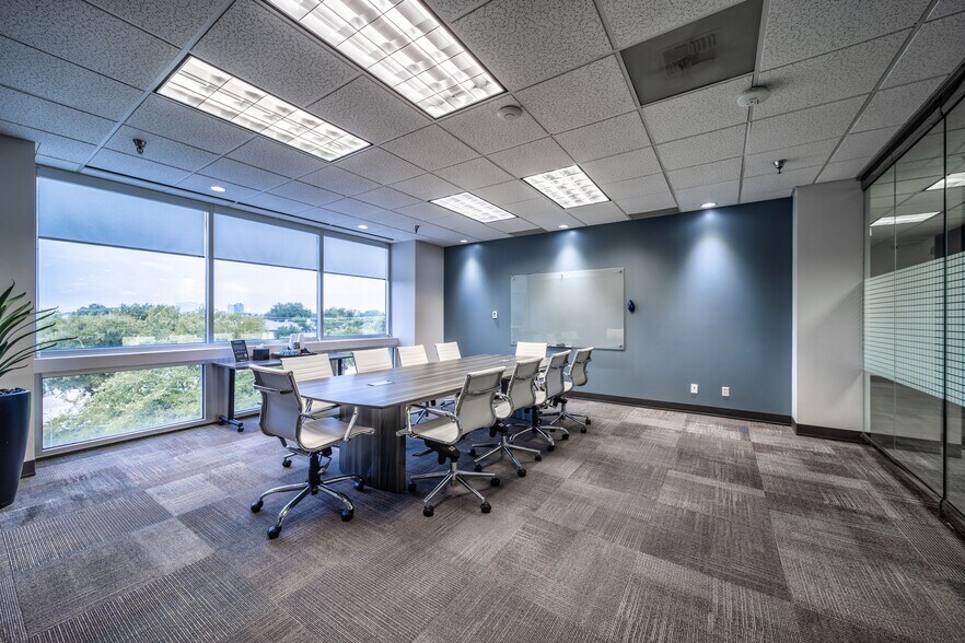 More Photos Of 15150 Preston Rd, Dallas Coworking Space