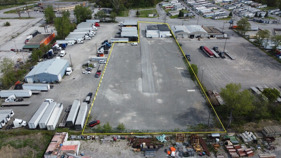 More Photos Of 6515 Melton Rd, Gary Warehouse For Lease