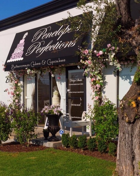 More Photos Of 2952 Randolph Ave, Costa Mesa Restaurant For Lease