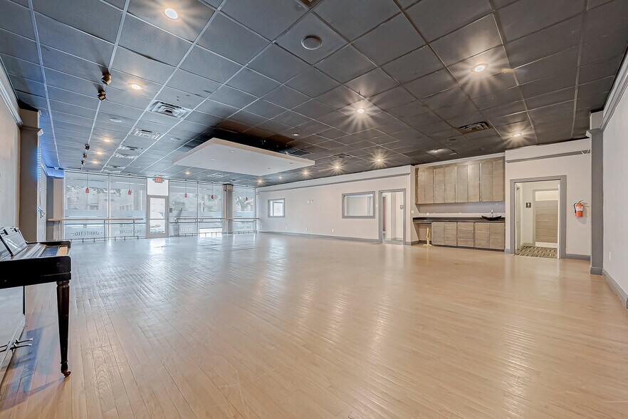 Primary Photo Of 9400 Glenfield Ct, Houston Unknown For Lease