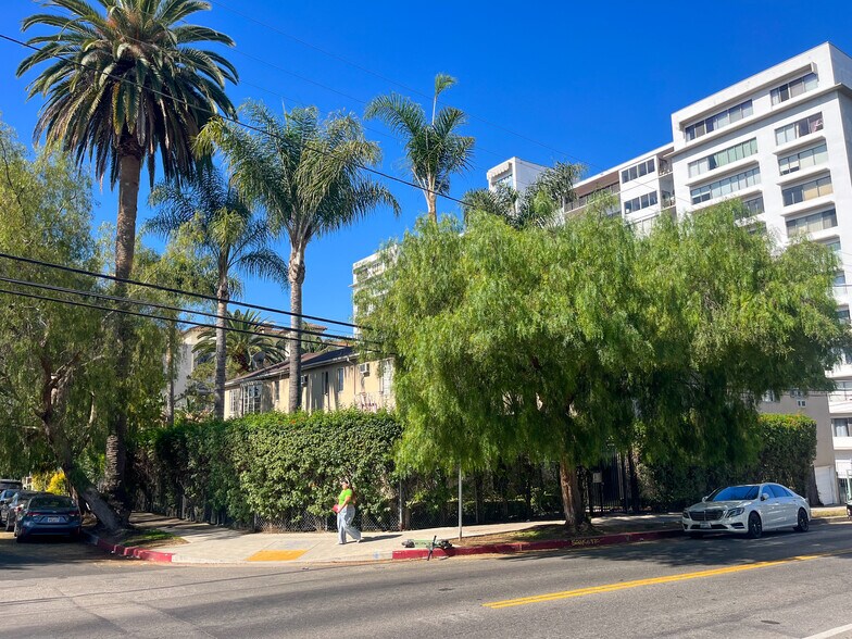 More Photos Of , Los Angeles Multifamily For Sale
