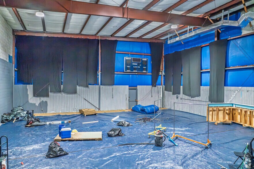 More Photos Of 211 W Cronly St, Laurinburg Office For Sale