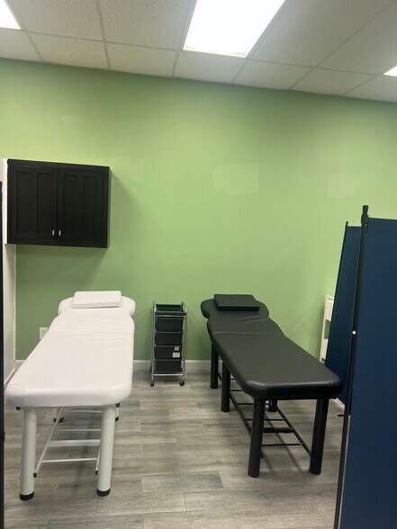 More Photos Of 2079 Compton Ave, Corona Medical For Lease