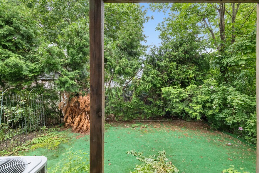 More Photos Of 480 Walker St, Fairview Apartments For Sale