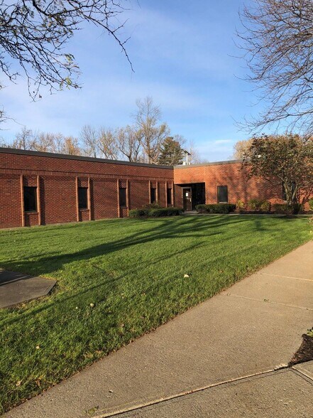 More Photos Of 930 Albany Shaker Rd, Latham Medical For Lease