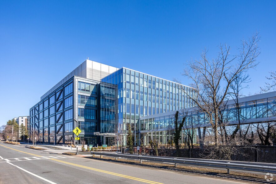 More Photos Of 99 Coolidge Ave, Watertown Medical For Lease