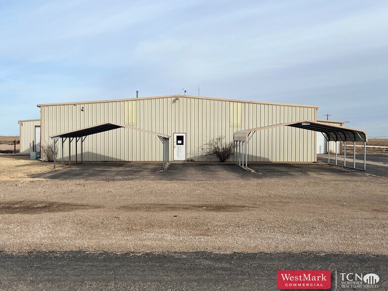 More Photos Of 12610 N FM 400, Idalou Warehouse For Sale