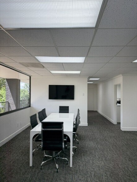 More Photos Of 3720 4th Ave S, Birmingham Medical For Lease