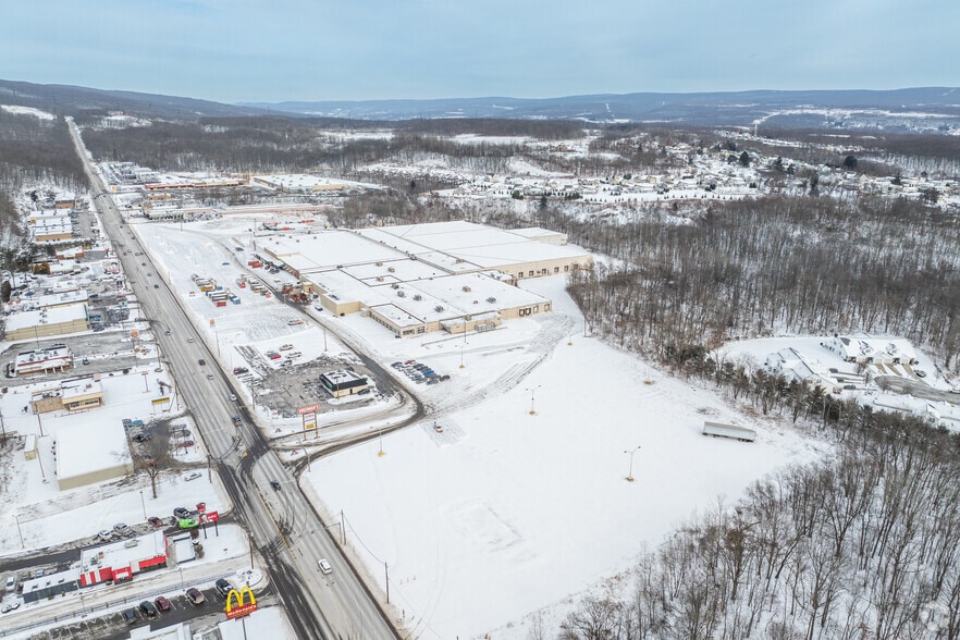 More Photos Of 600 Scranton Carbondale Hwy, Archbald Industrial For Lease