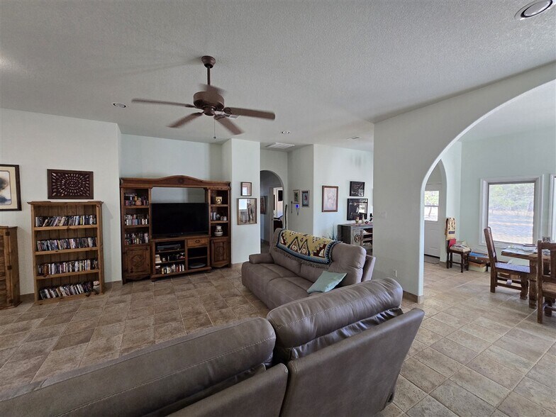 More Photos Of 543 County Road 4620, Kempner Land For Sale