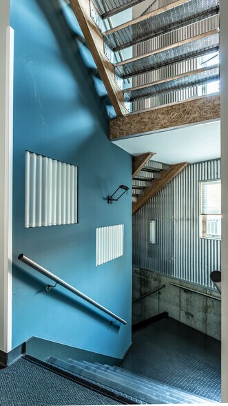 More Photos Of 11712 N Michigan Rd, Zionsville Office For Sale