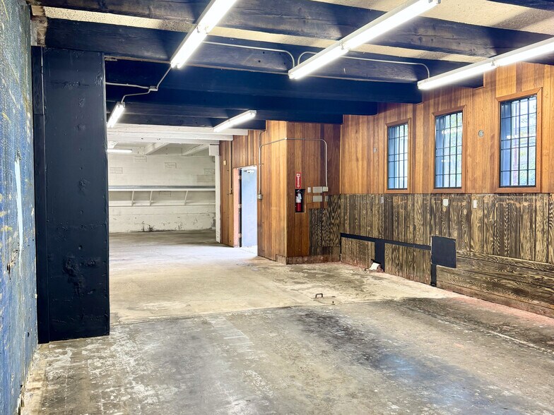 More Photos Of 735 Gilman St, Berkeley Showroom For Sale