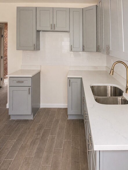 More Photos Of 191A Utica Ave, Brooklyn Storefront Retail Residential For Sale