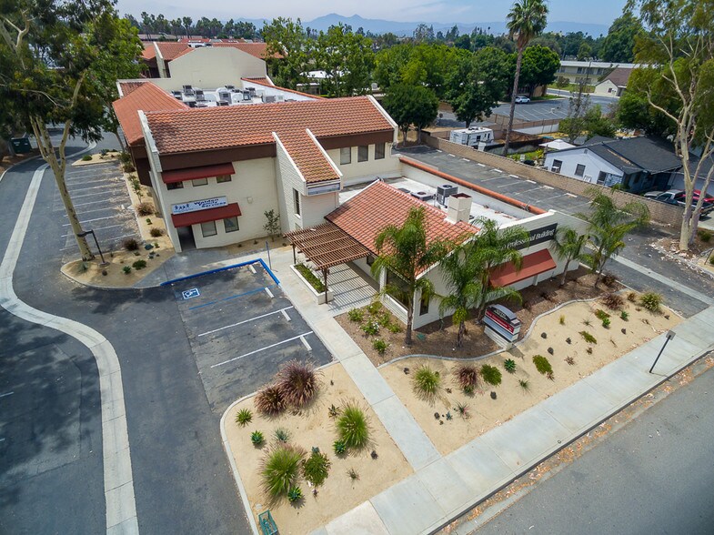 More Photos Of 3576 Arlington Ave, Riverside Office For Lease