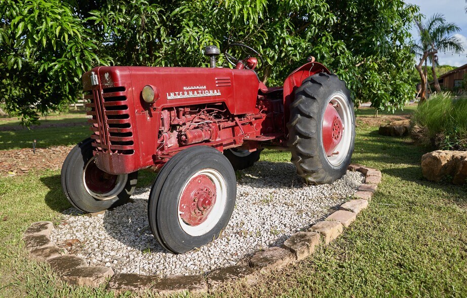 More Photos Of 19050 SW 194th Ave, Miami Specialty For Sale