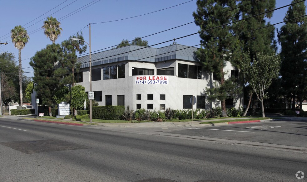 Primary Photo Of 2811 E Katella Ave, Orange Medical For Lease