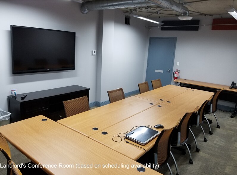 More Photos Of 2131 Hollywood Blvd, Hollywood Office Residential For Lease