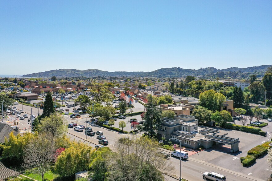 More Photos Of 505 Sir Francis Drake Blvd, Greenbrae Office For Sale