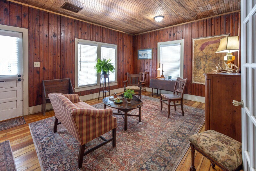 More Photos Of 86 Masters Dr, Saint Augustine Office For Sale